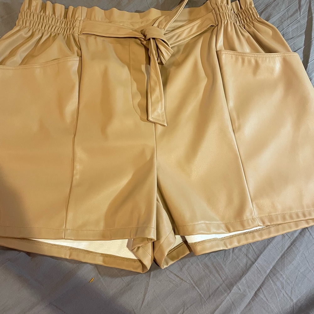 Jolie & Joy‎ Tan “Faux Leather”Shorts w/Elastic Waistband and Tie Waist, Size 3X